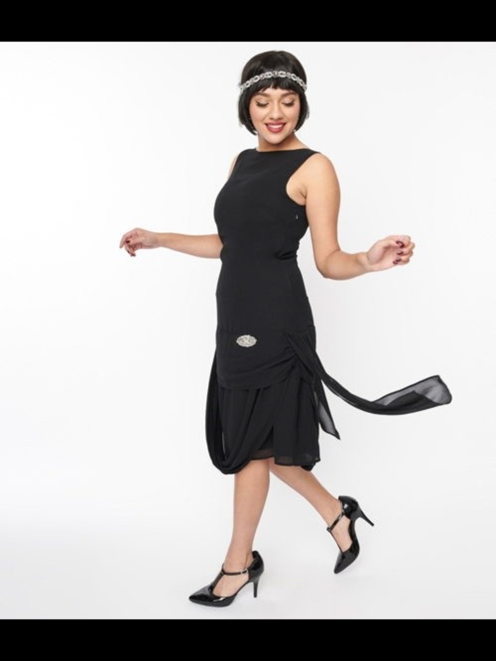 Unique Vintage Black Draped 1920s Flapper Gatsby Dress